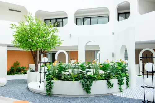 Yancheng Hotel Huaiji - parking