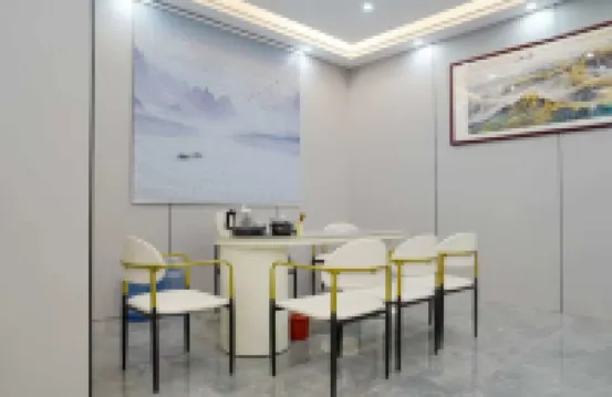 Hotel Binhe River Estuary