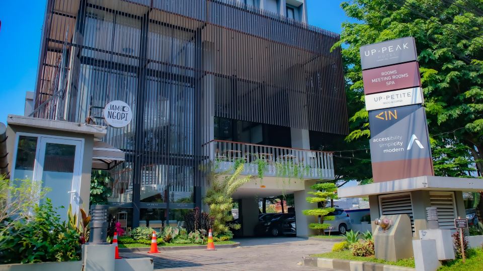UP PEAK Hotel Simpang Lima Semarang Managed by Injourney Hospitality