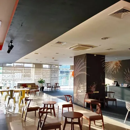 Go Hotels Plus Mandaluyong Отели рядом с достопримечательностью «Корейское посольство»