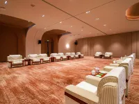 SUM SLIVING HOTEL