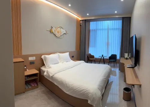 Lingshi Yueman Home Homestay (Wangjia Courtyard Branch)