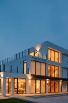 Walk in house Hotels in Yuanshan Township