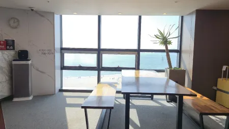 MS Hotel Haeundae Отели рядом с достопримечательностью «BUSAN X the SKY»