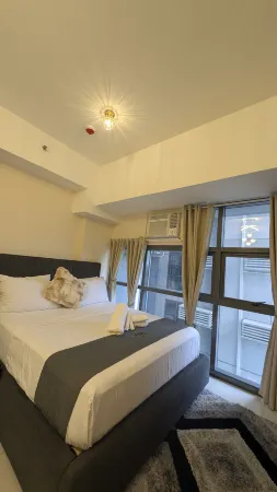 J&M Cozy Retreat Отели рядом с достопримечательностью «Citi Plaza»