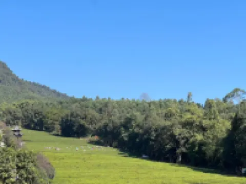 Magpie Spring Space Cabin Homestay Hotel