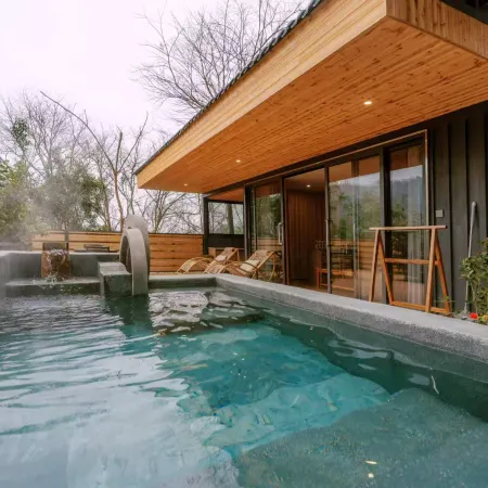 Red River Valley Hot Spring Resort Mile