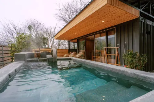 Red River Valley Hot Spring Resort Mile