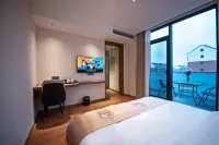 Fengmingxuan Hotel