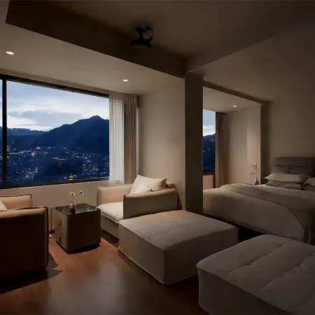 Starlight Hotel