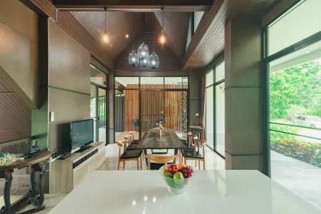 THAN Getaway Cottage: Private Lake, Pakchong, 2-8+ Отели рядом с достопримечательностью «Wat Sap Setthi Wanaram»