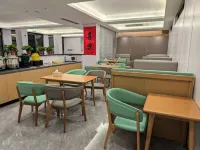 Jiande Hotel（JianDe XinAnJiang Plaza Municipal Government Store） - فطور