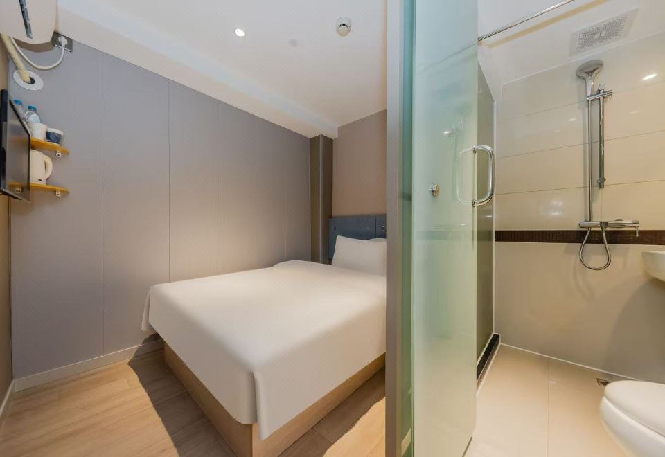 홈인 호텔 복도