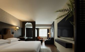 W · Impression Hotel (IFS Guojin Center Branch, Wuyi Square, Changsha)
