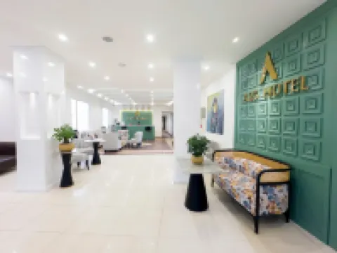 A25 Premium Hotel - 29 Thac Bac