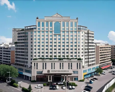 Victoria International Hotel (Maoming High Speed Railway Station North Square) Hotels in Maoming