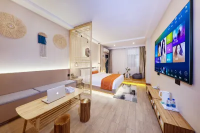 Qingqing Boutique Hotel (Dongguan Qingxi Tianhe Department Store) Hotel in zona Dongguan Joint Management Specialized Institute Qingxi Teaching Spot