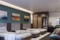 Sunrise Mountain View Resort