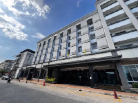 โรงแรมแหลมฉบังซิตี้ โรงแรมในเทศบาลนครแหลมฉบัง