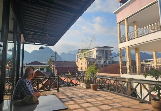 Win Hotel 객실 내부