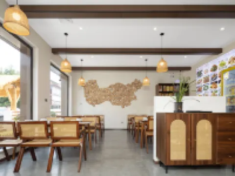 Jian Shan Xi Mei Su (Huashan Tourist Center Store) Hotels in Huayin