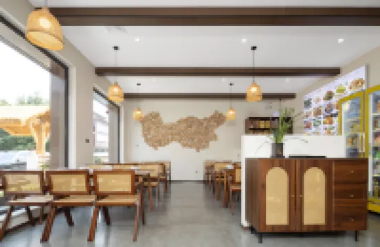 Jian Shan Xi Mei Su (Huashan Tourist Center Store)