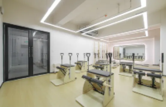 E-Sports Tribe Gaming Hotel (Jingzhou Shashi District Renxin Hui Branch)