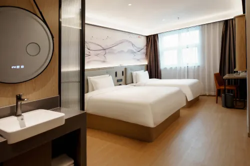 Lechao Hotel (Shanghai People's Square Changzheng Hospital)