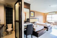 Madina Rayong Hotel