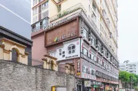 Northern Europe Post Theme Hotel