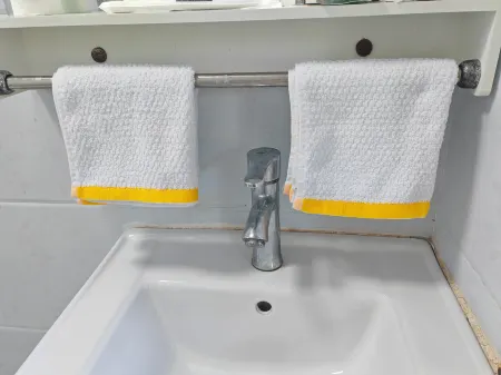 Shanhai Minju · Nature Ziran | Leisure Beautiful Stay (Maiji Mountain Scenic Area Shiku Store) Отели рядом с достопримечательностью «Maijishan Botanical Garden»