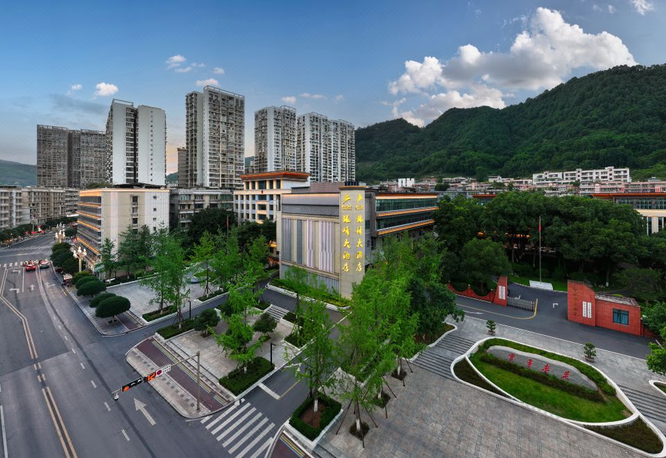 hotel overview picture