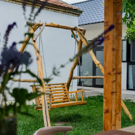 Tekes Banshan Tingfeng Homestay