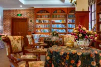 Creek & Mountain Lodge فنادق في قوانغ دزه