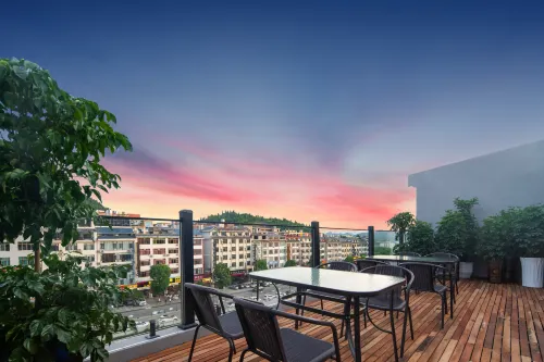 Huangguoshu Guanlan Yazhu Homestay