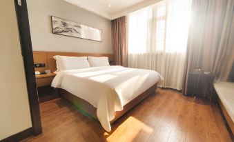 Xishan Travel Hotel (Shiqian Ancient Hot Spring Branch)