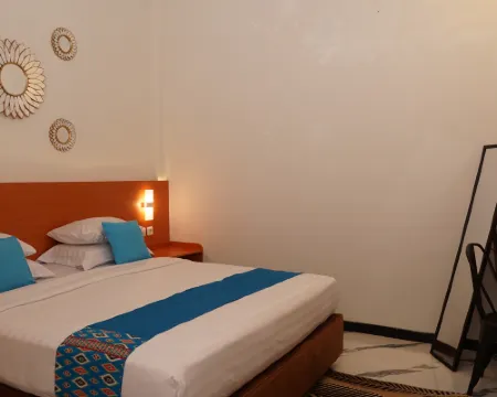 Jazz Room Kampung Inggris Syariah Hotels in Pare