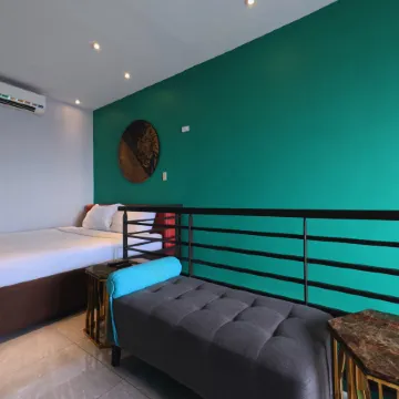 Skyloft Hotel - UST
