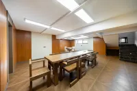 Floral Hotel · Wushe Tingxi Hotel