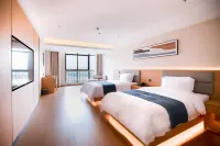 IN-OUT-IN PLAZA Hotel a Songming