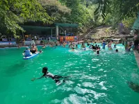 Zhaoqing Xingfuli Inn