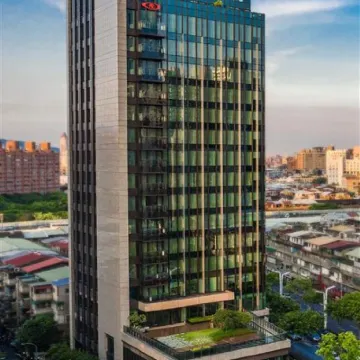Jasper Young Hotel Banqiao Hotels near Bade Park