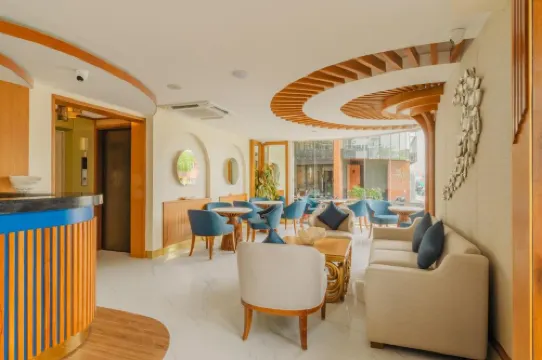 UMET Seaview Hotel with Free Roundtrip Airport Pick up and Drop Off Hotels in Malé