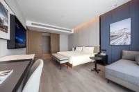 Atour Hotel (Yingbin Road, Shache People's Government)