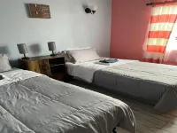 Feefee's stay cation Hotels in 