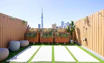 Perfect Base for Skytree & Asakusa! 10-min Walk to Station｜Direct to Haneda & Narita