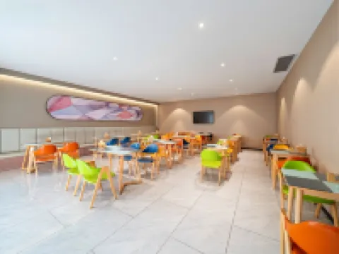 Boman Hotel (Cangzhou Station Dongfang Century City)