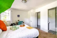 Convention - Private Parking - Short North - Pets