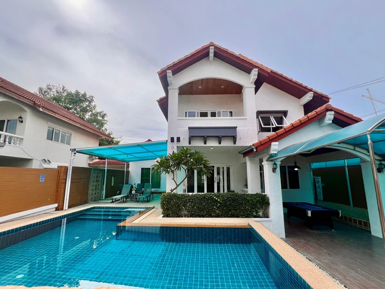 รูปภาพของChasing Light Villa