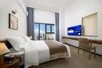 Yunju Hotel (Qiaogang Beach Branch, Beihai Silver Beach District)